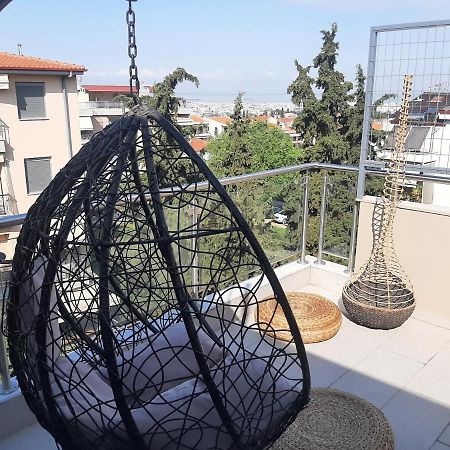 Όμορφο Διαμέρισμα- Σοφίτα Με Υπέροχη Θεα سالونيك المظهر الخارجي الصورة